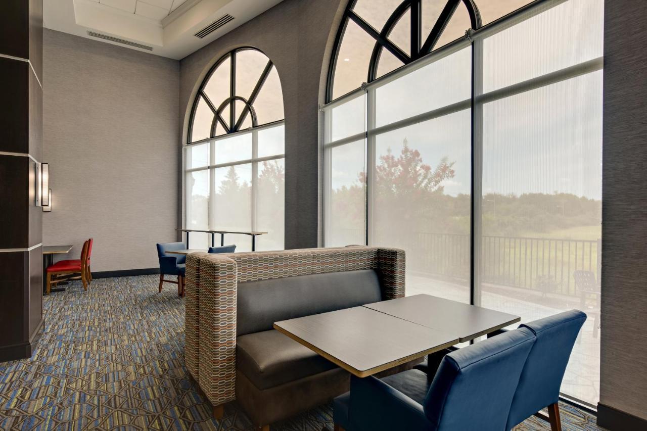 Holiday Inn Express Nashville-Opryland By Ihg Exterior foto